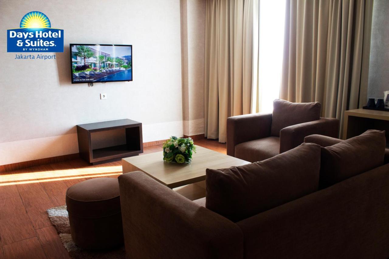 Days Hotel & Suites By Wyndham Jakarta Airport Tangerang Exterior foto